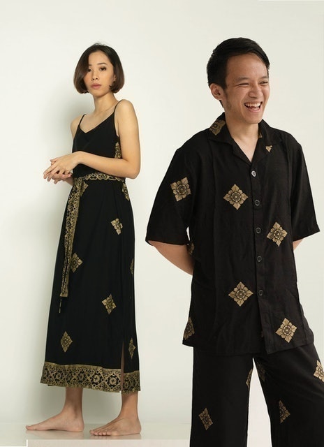 Oemah Etnik Black Strap Dress & Men Prada Shirt 1